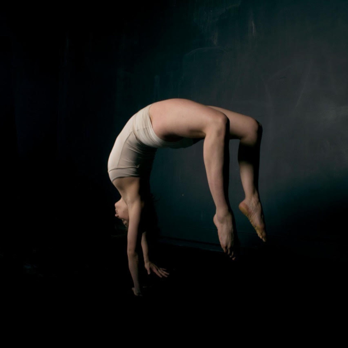 ACRODANSA EXPRESSIVA