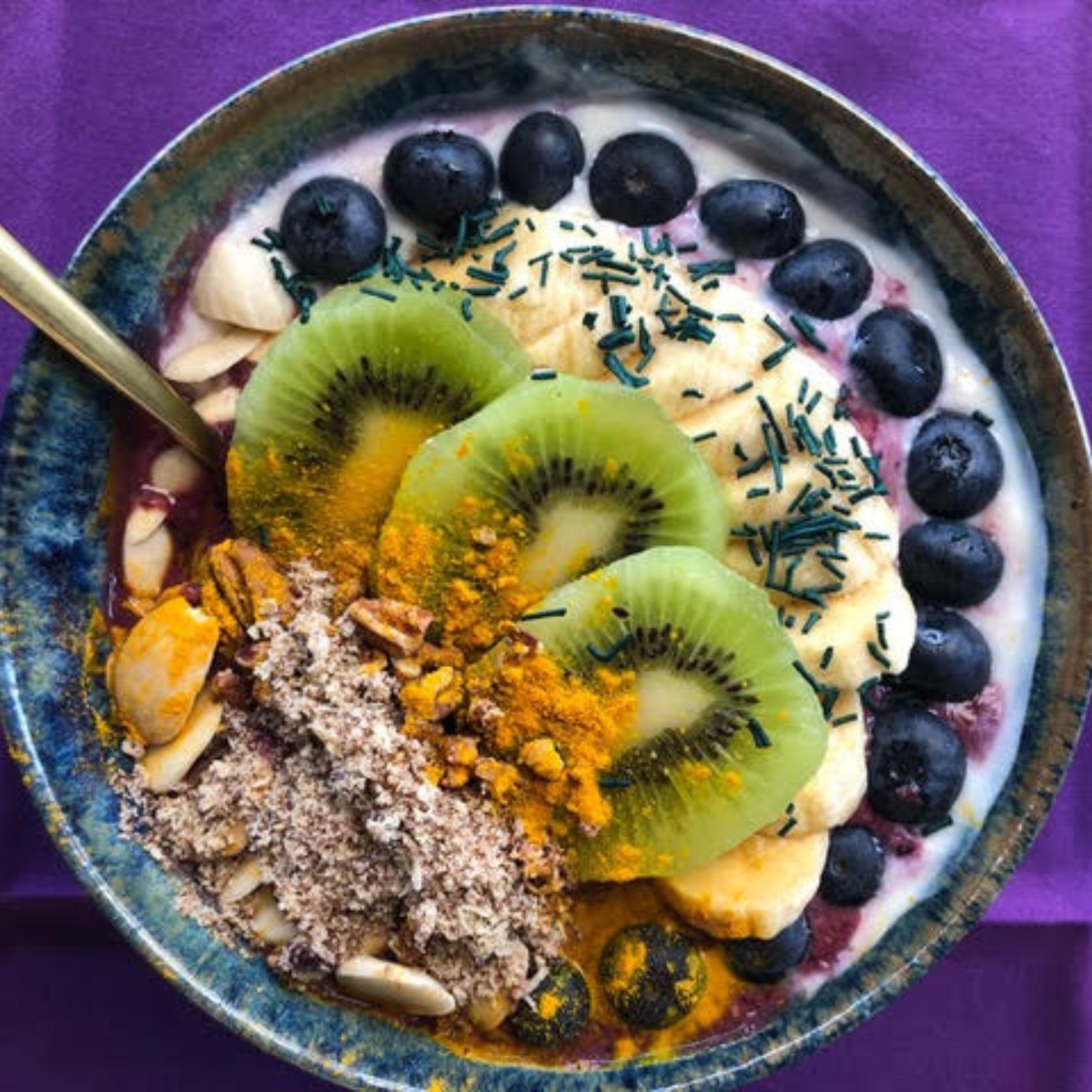 CUINA SENSE FOGONS, D'AQU� I D'ALL�: GELATS ENTREPANS I AMANIDES