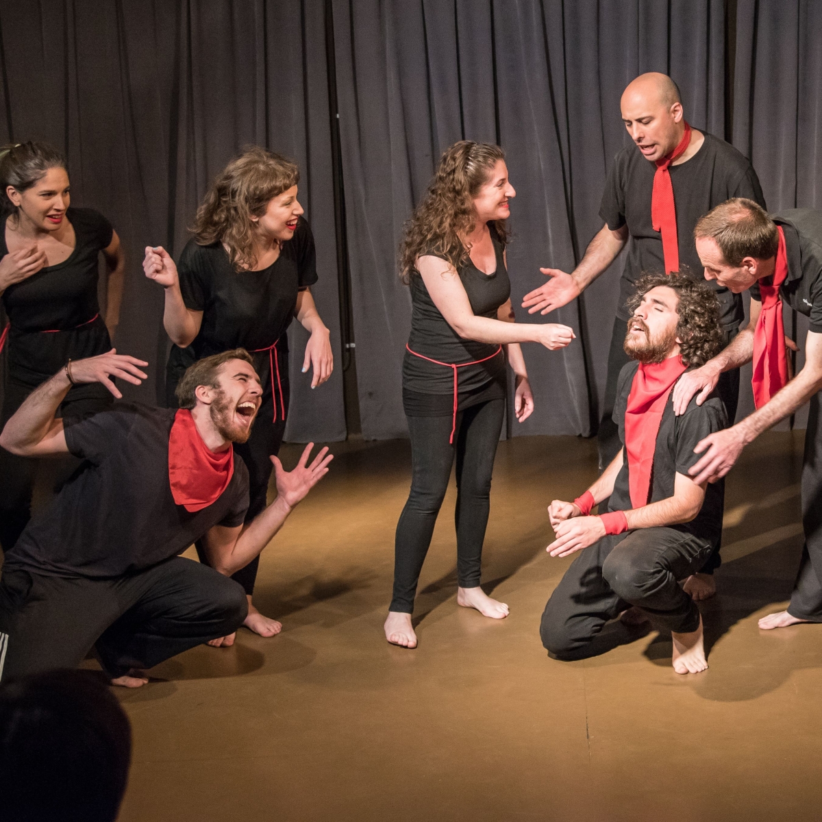 IMPROVISACI� TEATRAL - GRUP B