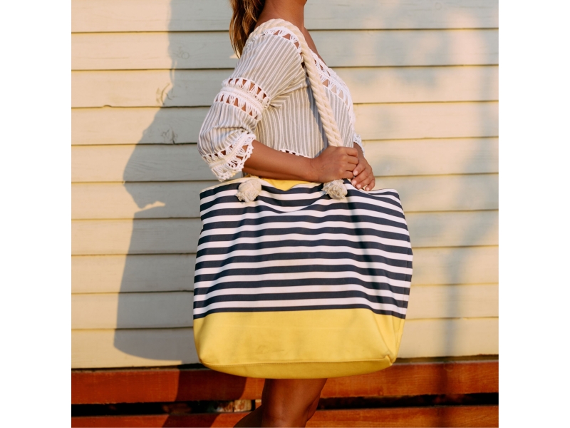 CONFECCIÓN De UNA BOLSA DE PLAYA